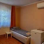 Karpatia Bed and Breakfast 3*